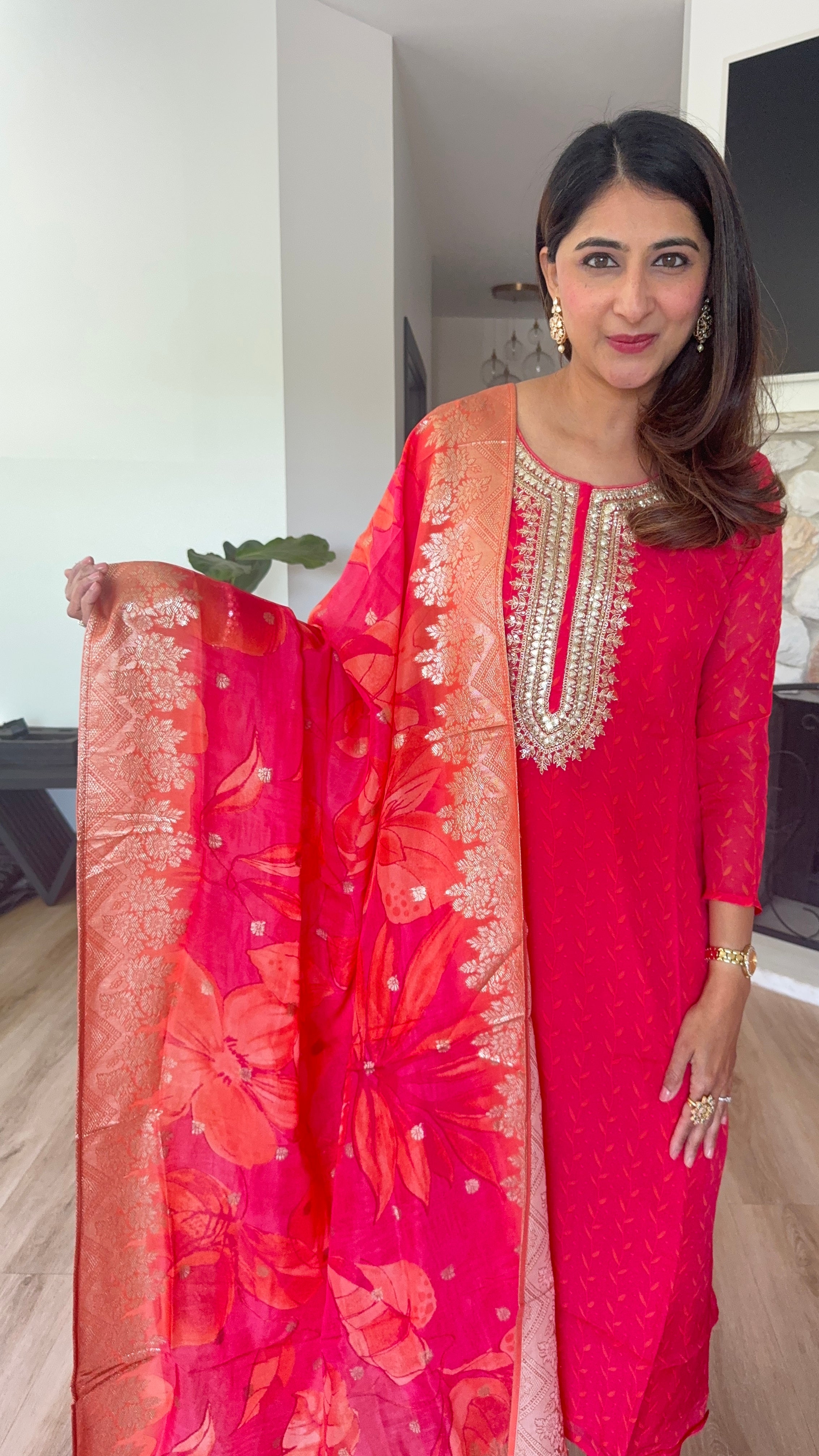 Bright red soft organza printed kurta set with red organza dupatta
