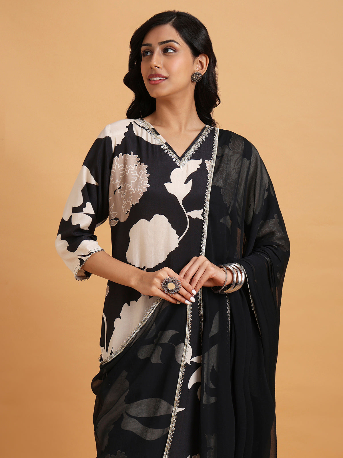 Black and white floral printed kurta set