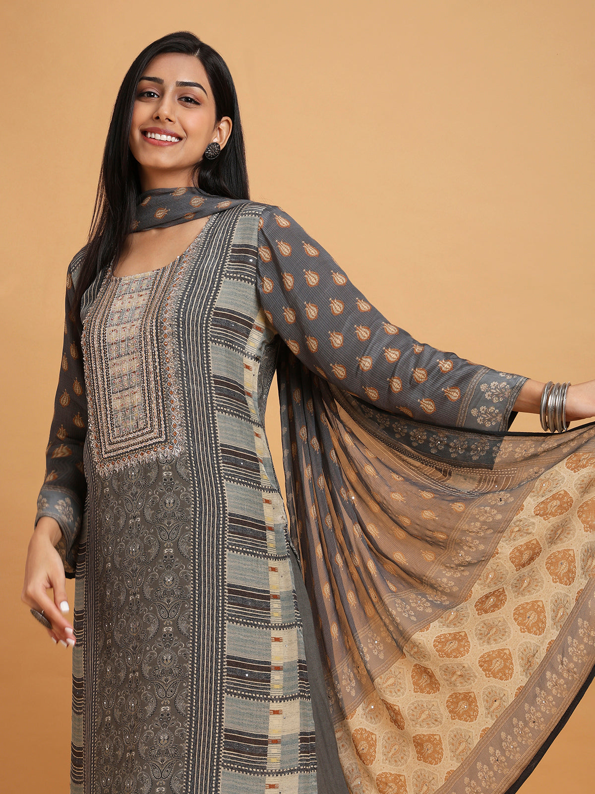 Grey pure crepe printed kurta set with printed dupatta