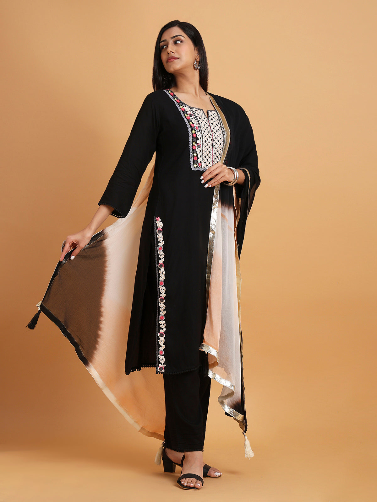 Black and white floral embroidered kurta set with two tone dupatta