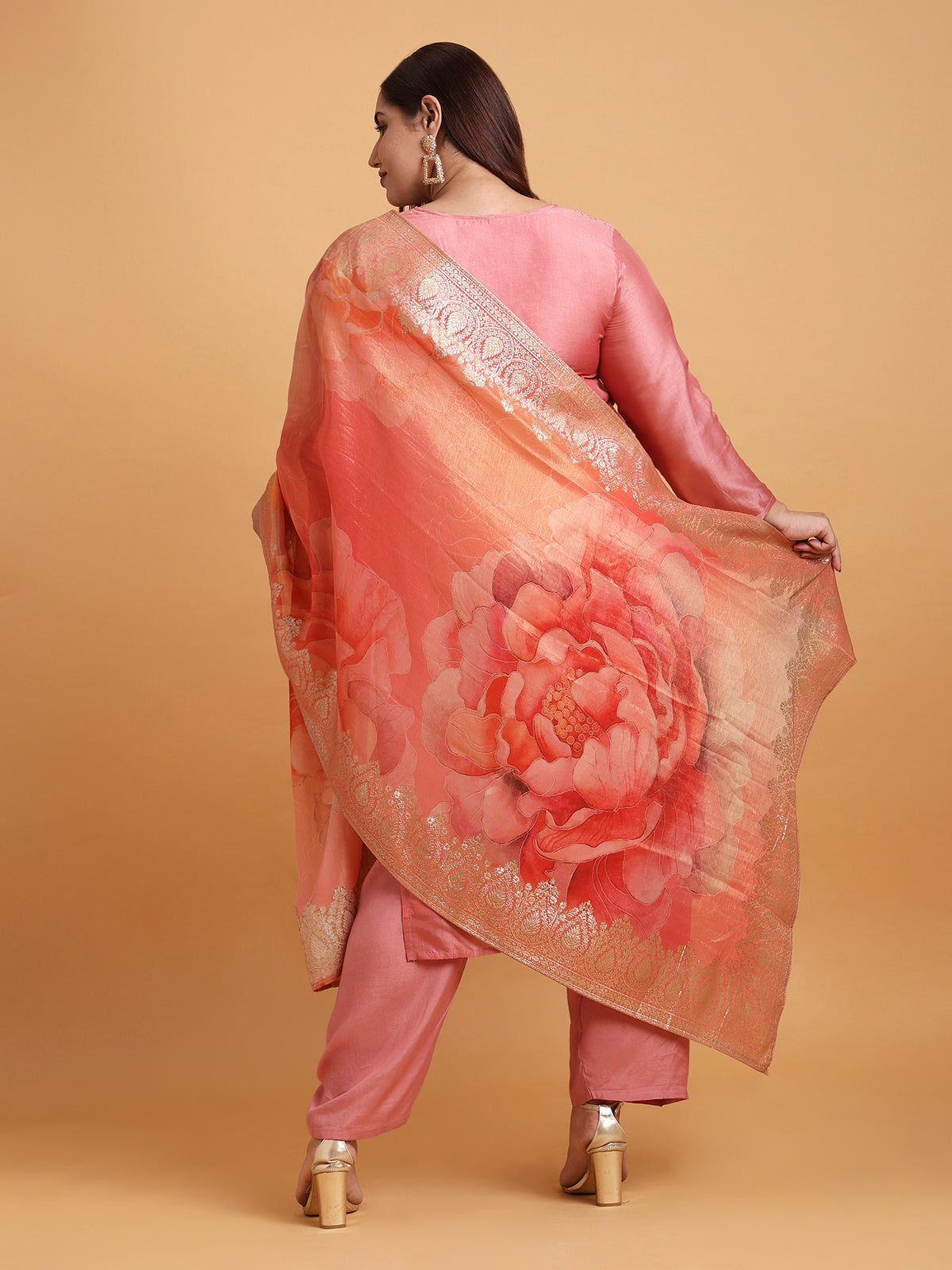 Light coral kurta set with peach floral printed dupatta