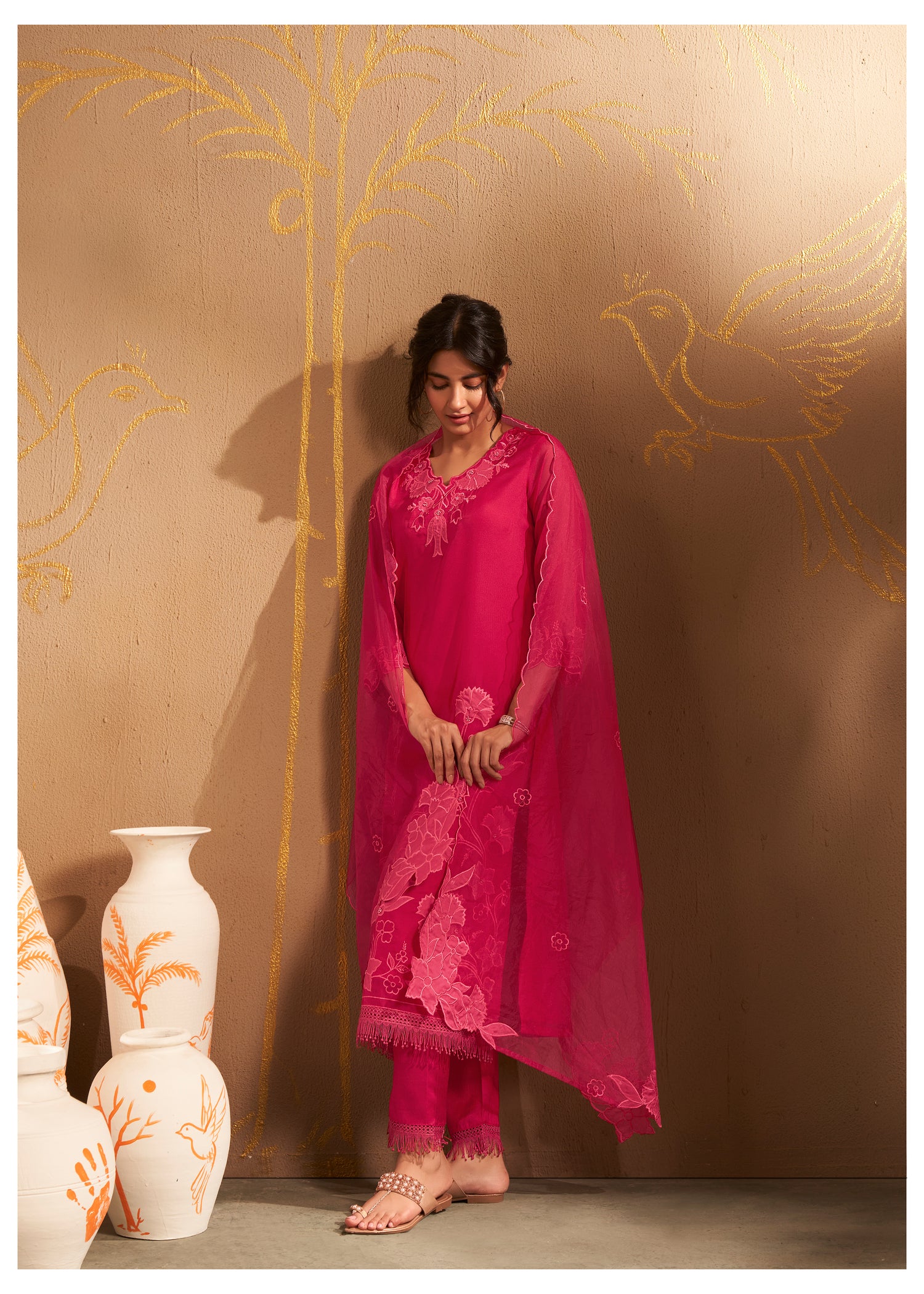 Deep pink floral applique kurta with pink dupatta