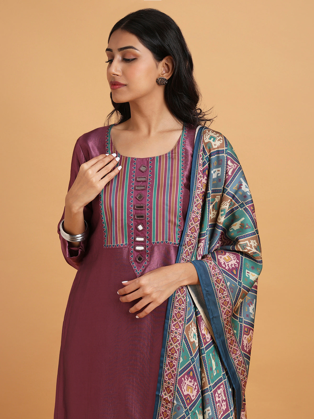 Dark mauve kurta set with navy patola print dupatta