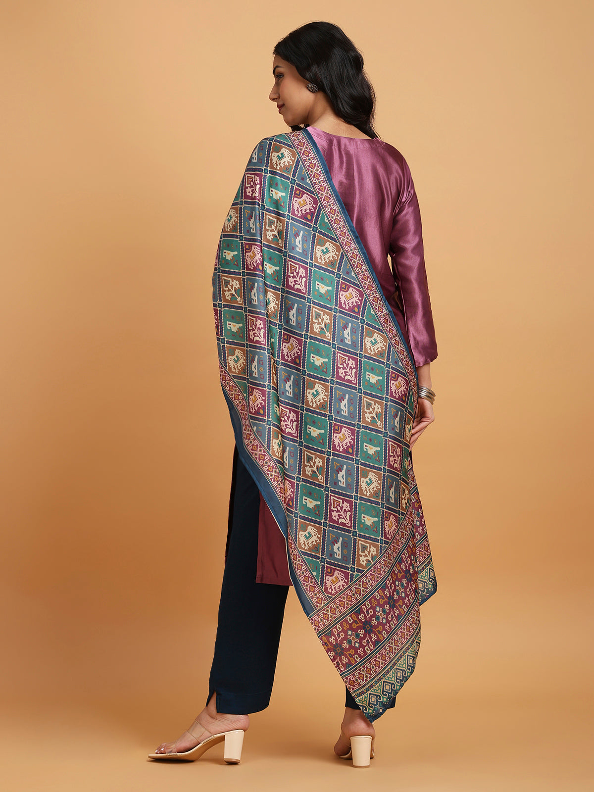 Dark mauve kurta set with navy patola print dupatta