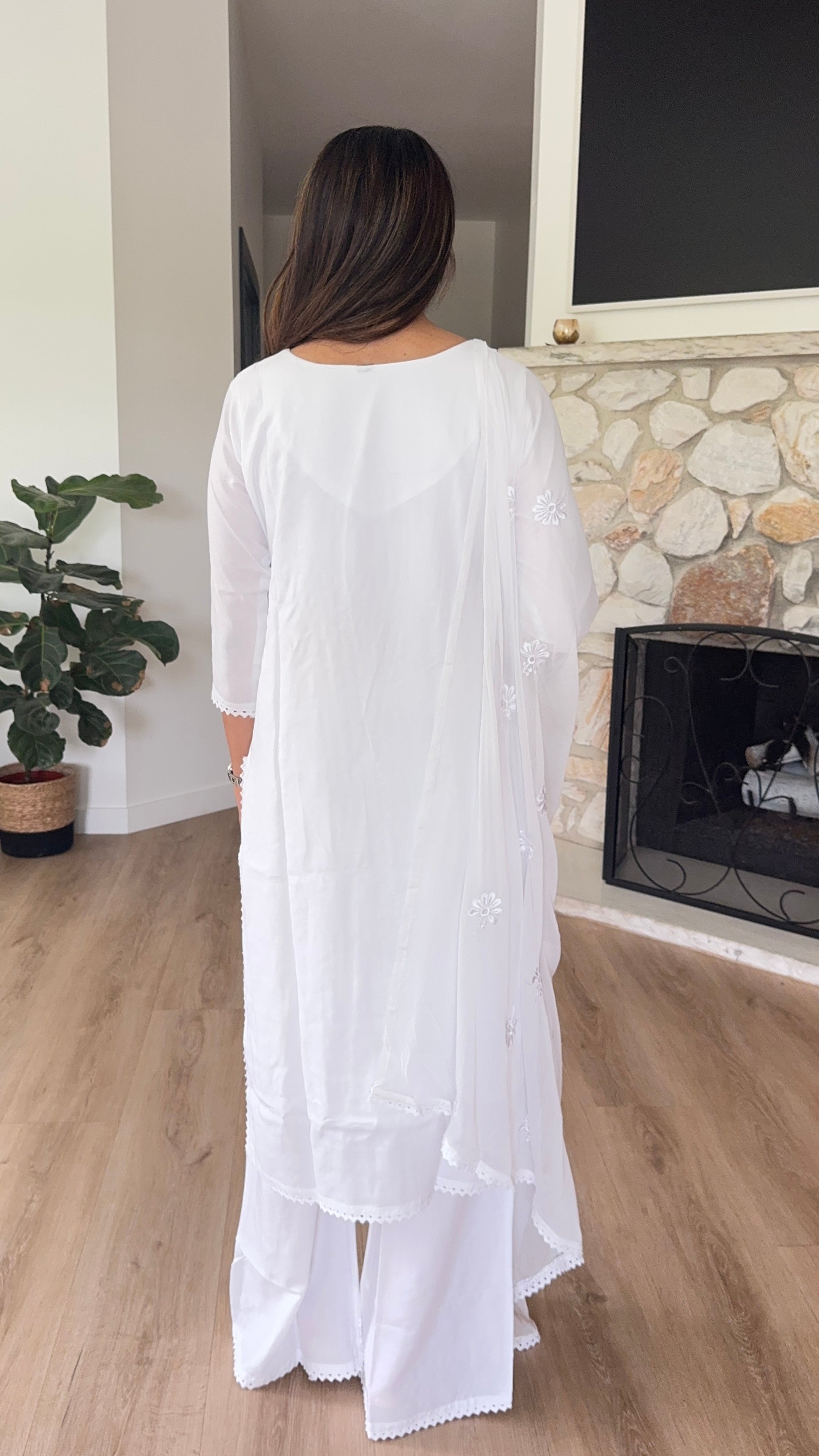 White rayon kurta and palazzo set with chiffon dupatta