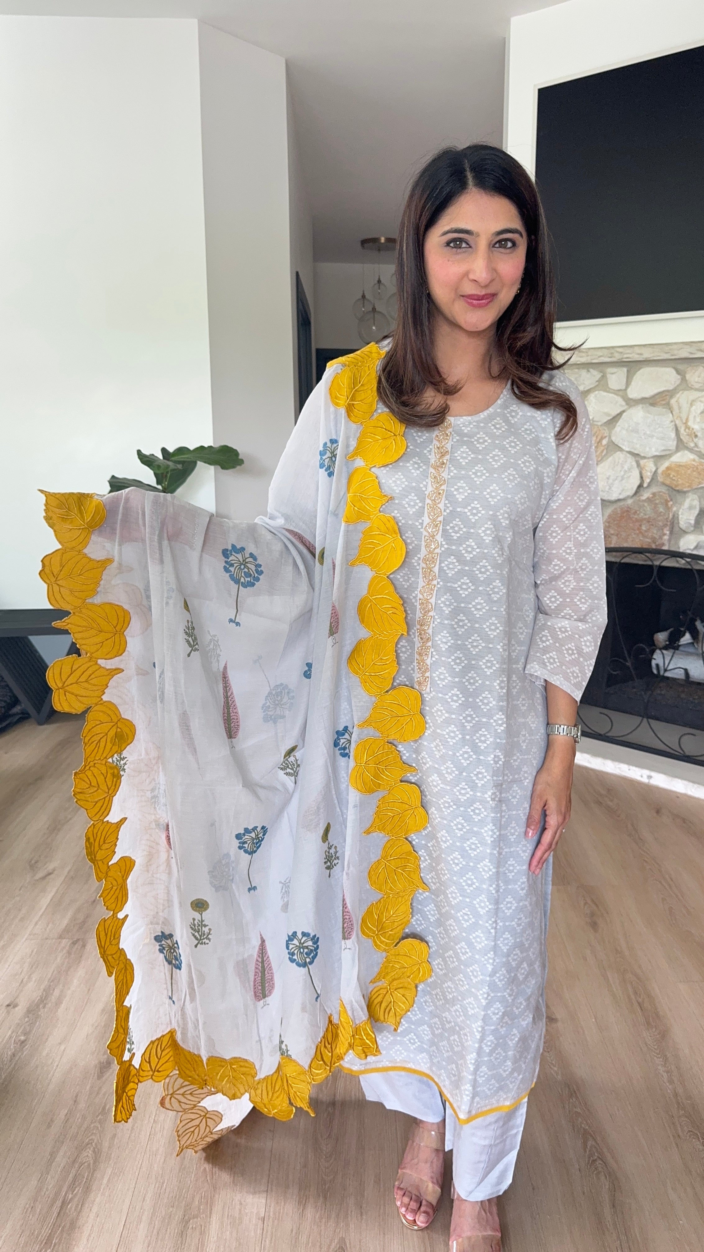 Light grey mul chanderi kurta set with yellow leaf cutwork dupatta