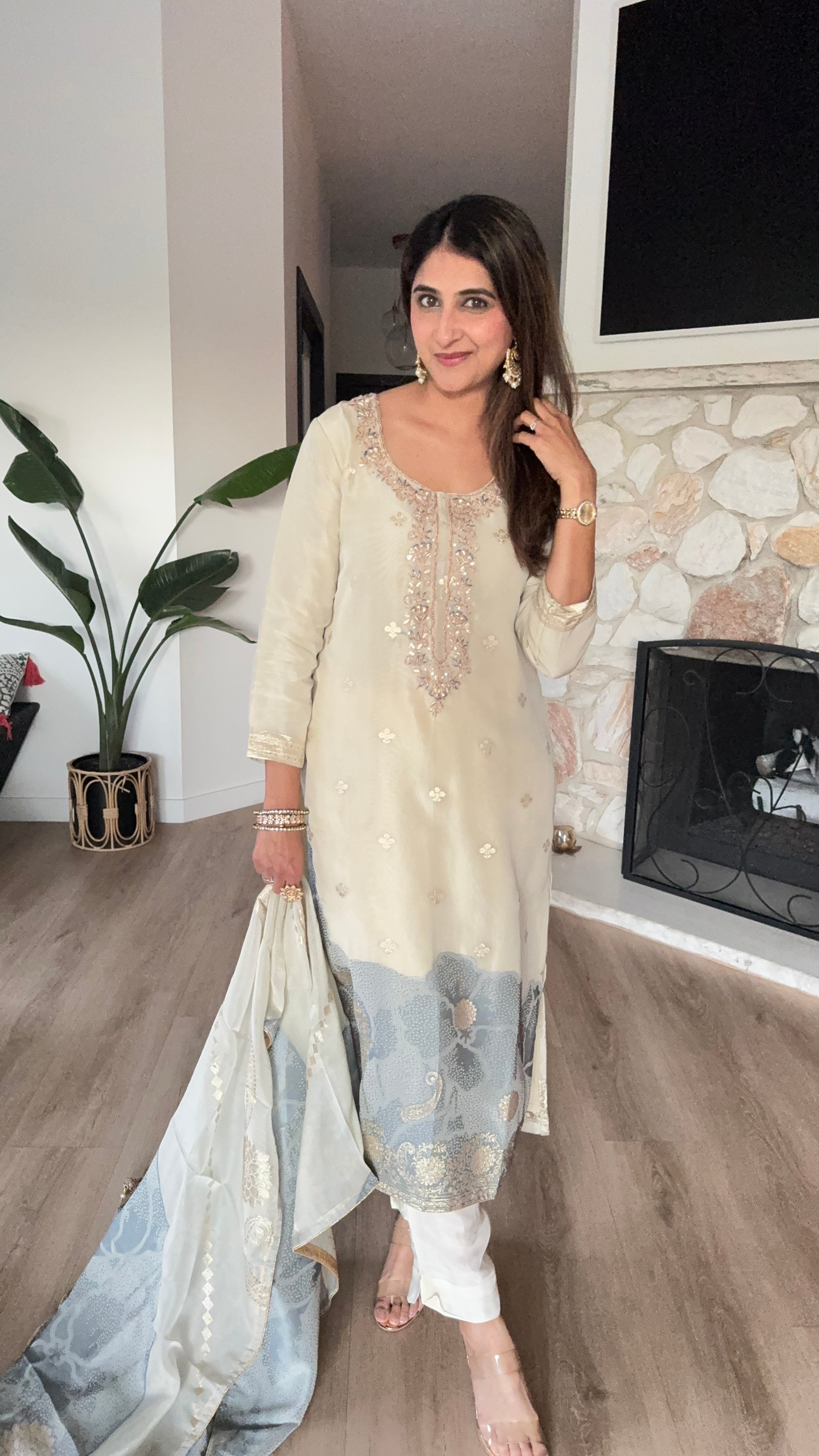 Ivory and blue tissue kurta set with tissue dupatta