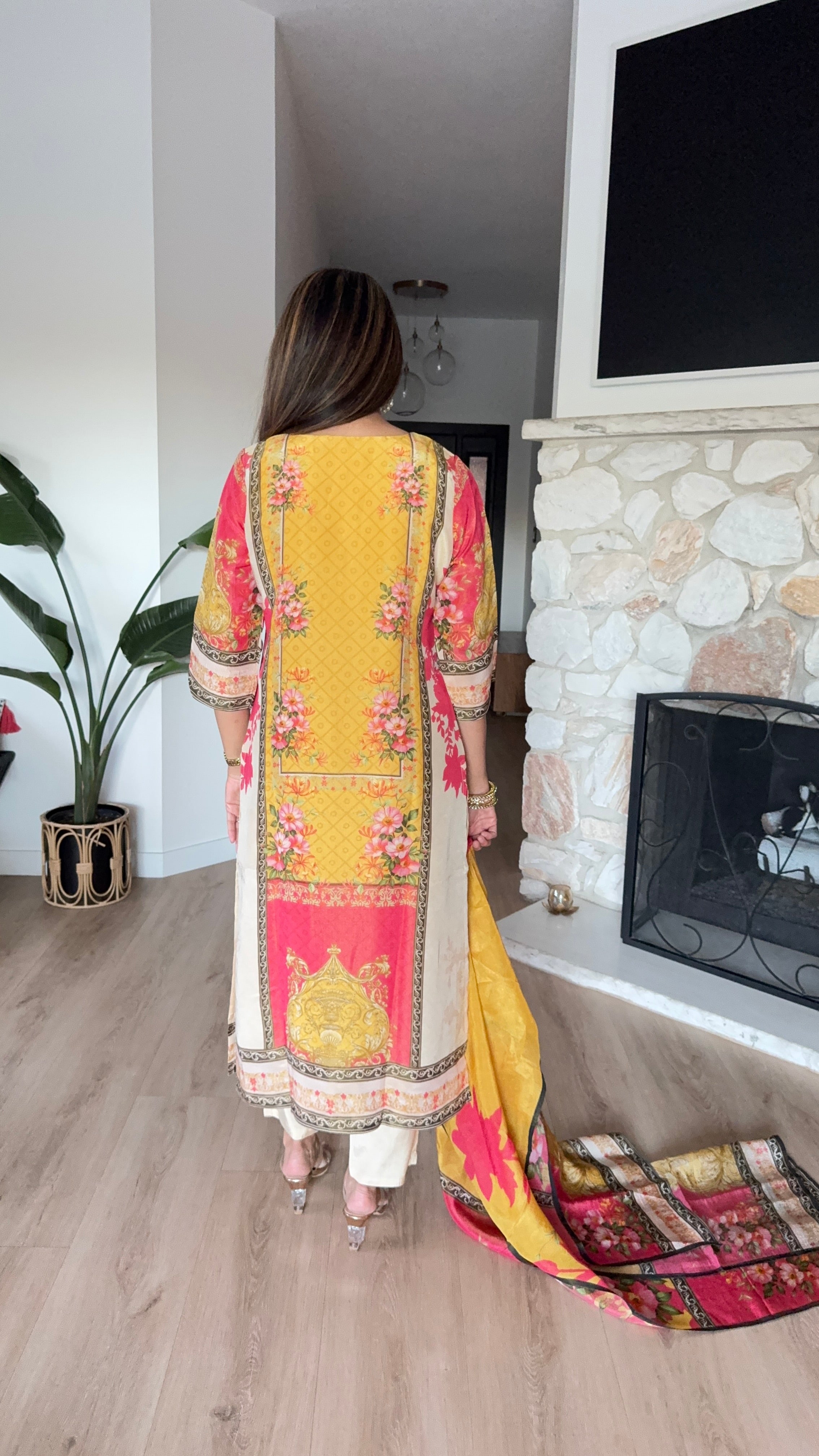 Mustard yellow and beige shimmer tissue printed kurta set