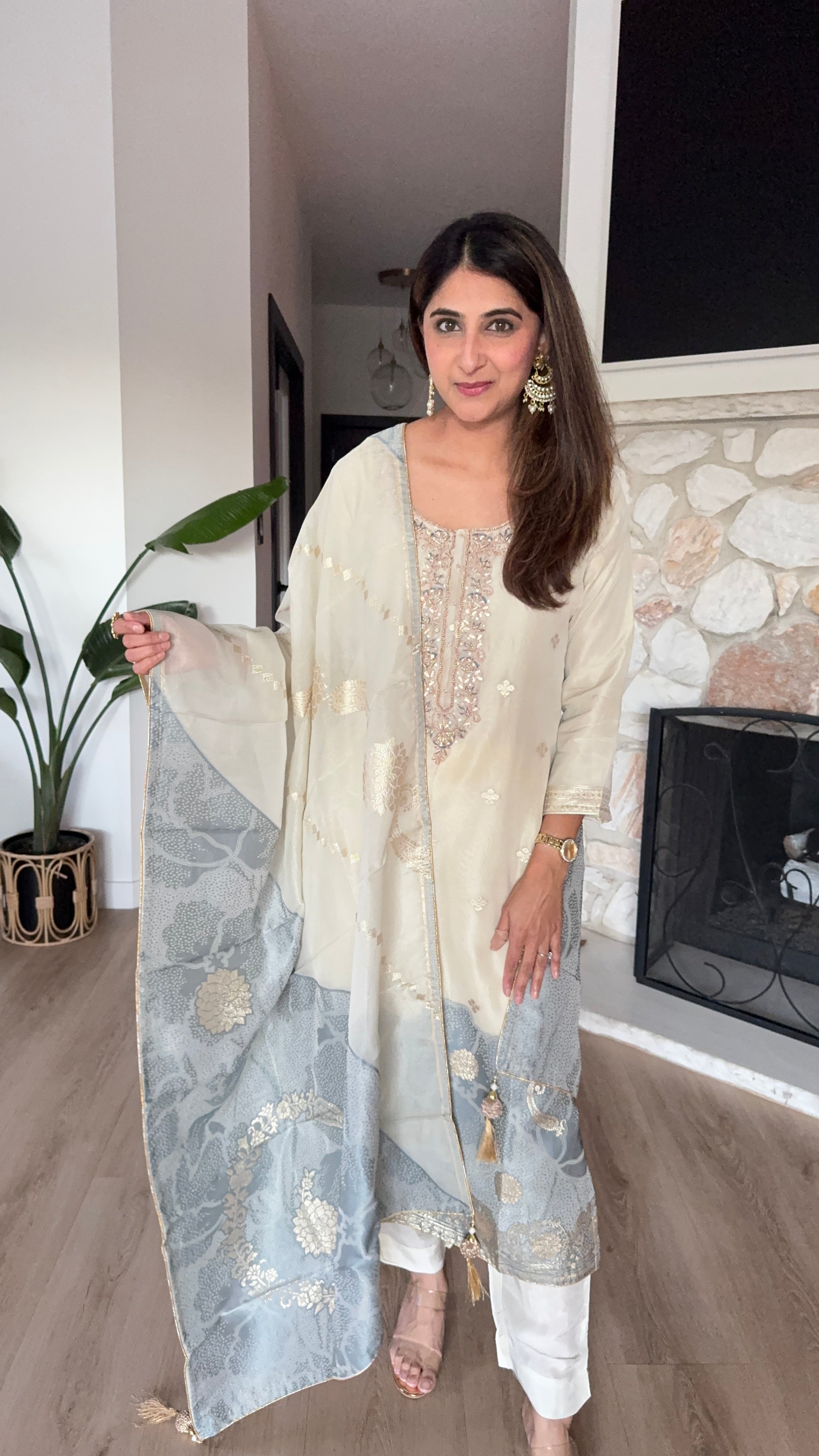 Ivory and blue tissue kurta set with tissue dupatta