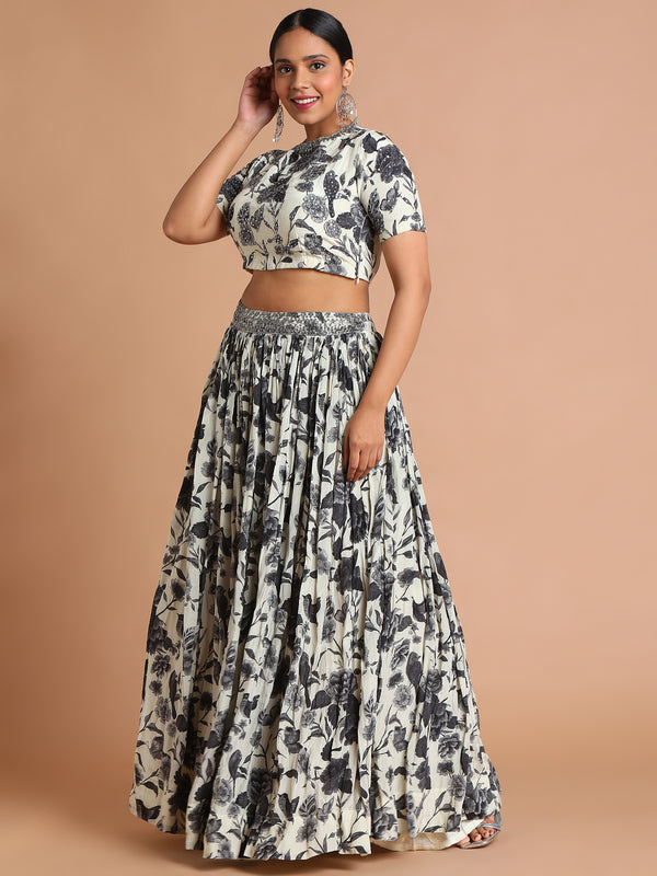 Black and white floral printed crop top with skirt