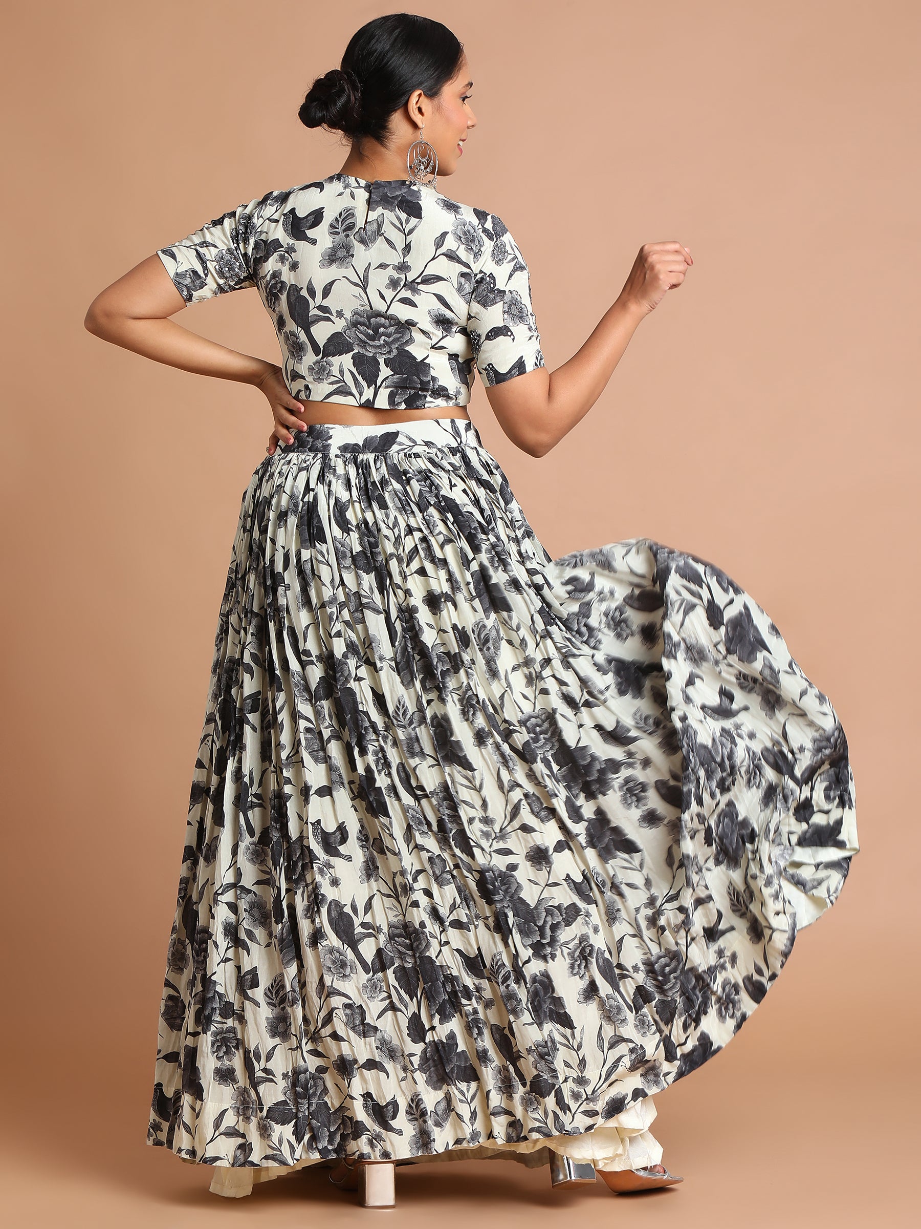 Black and white floral printed crop top with skirt