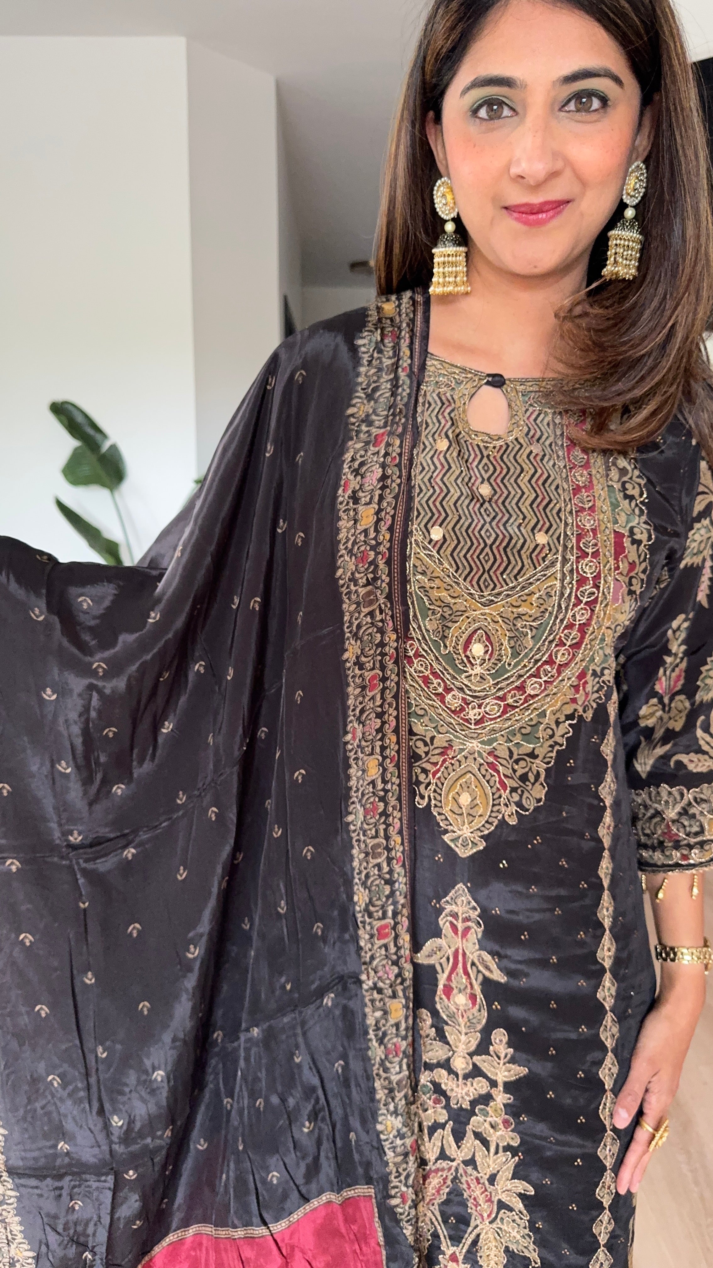 Black and red printed crepe kurta set with crepe dupatta