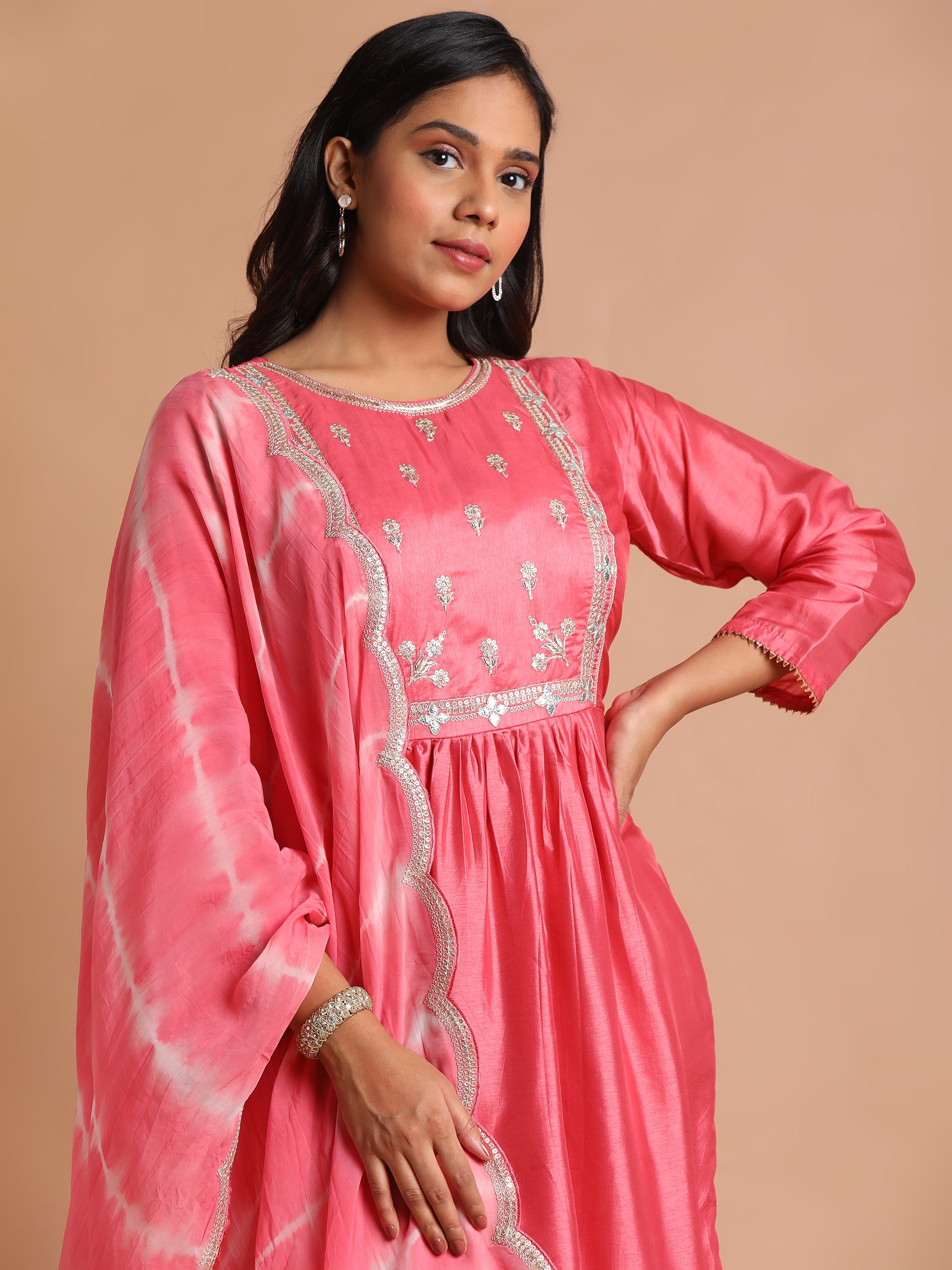 Coral pink embroidered pleated kurta set with tie dye scallop dupatta