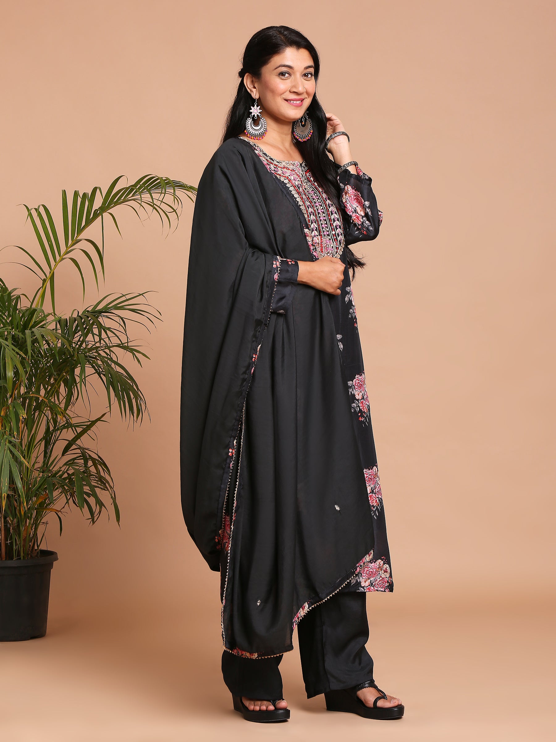 Black floral printed kurta with pants and dupatta