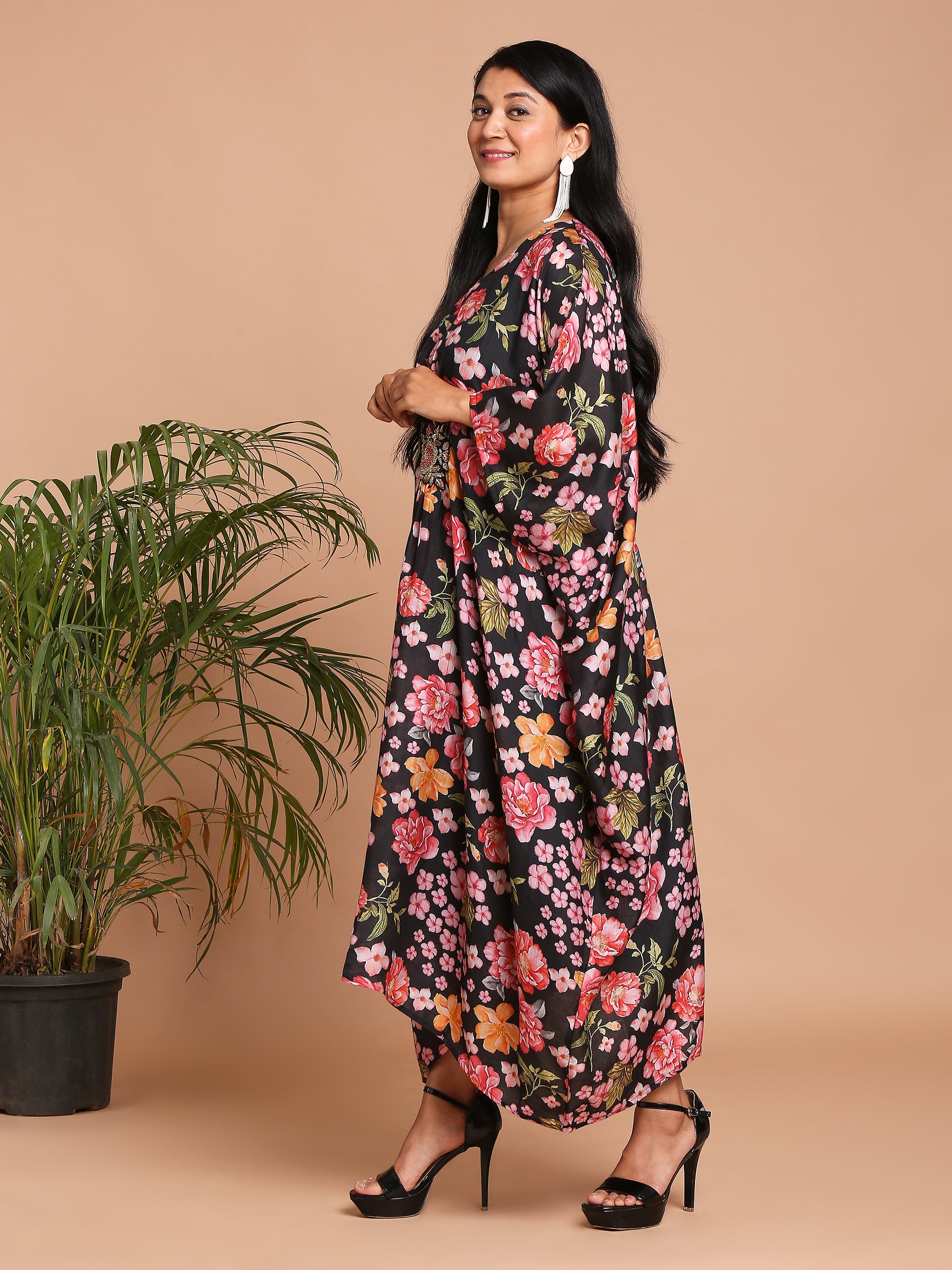 Black floral pritned kaftan