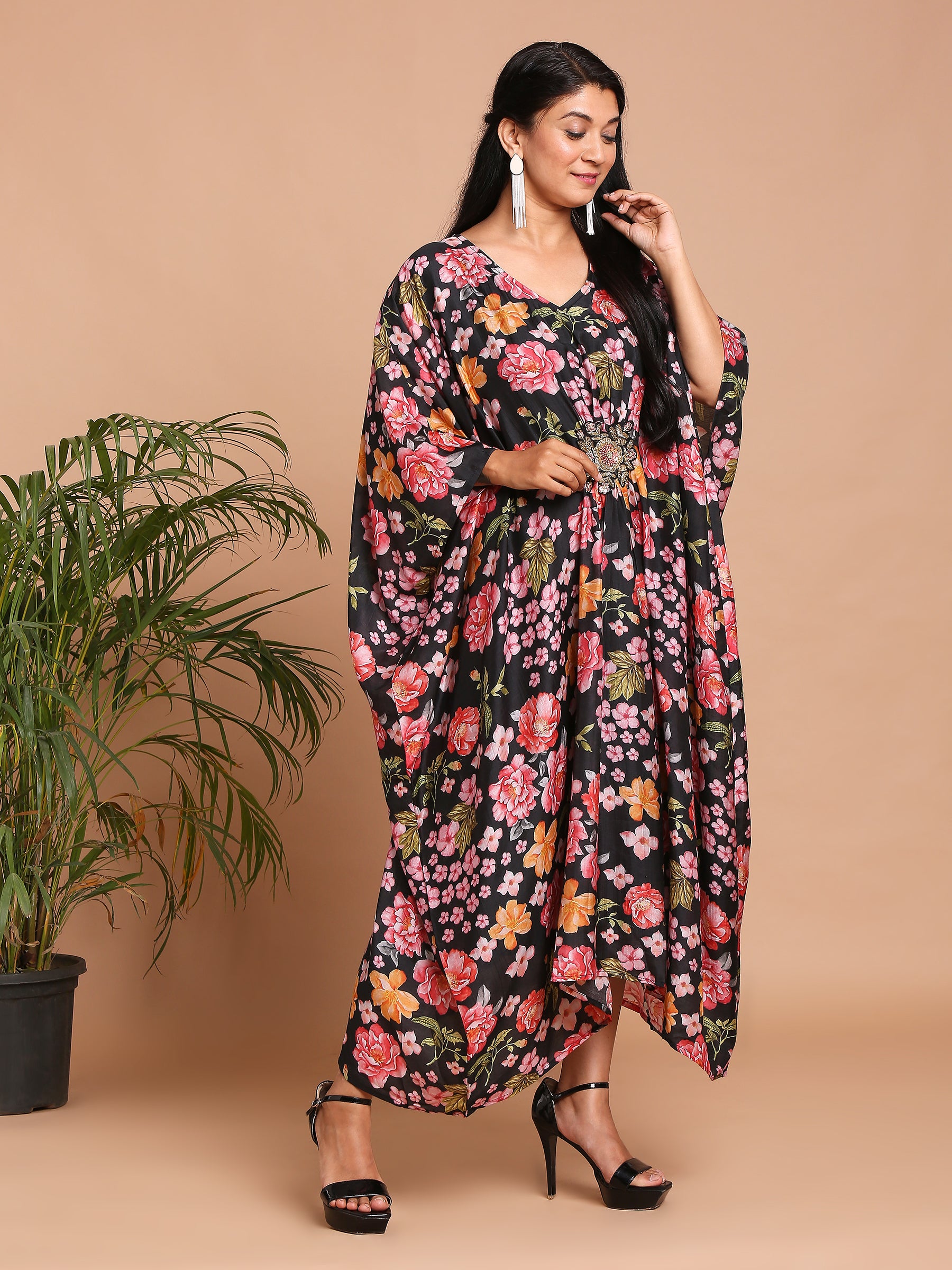 Black floral pritned kaftan