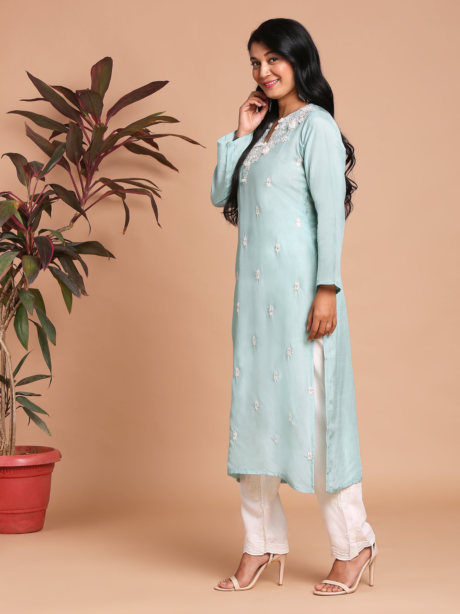 Blue threadwork kurta with white pants