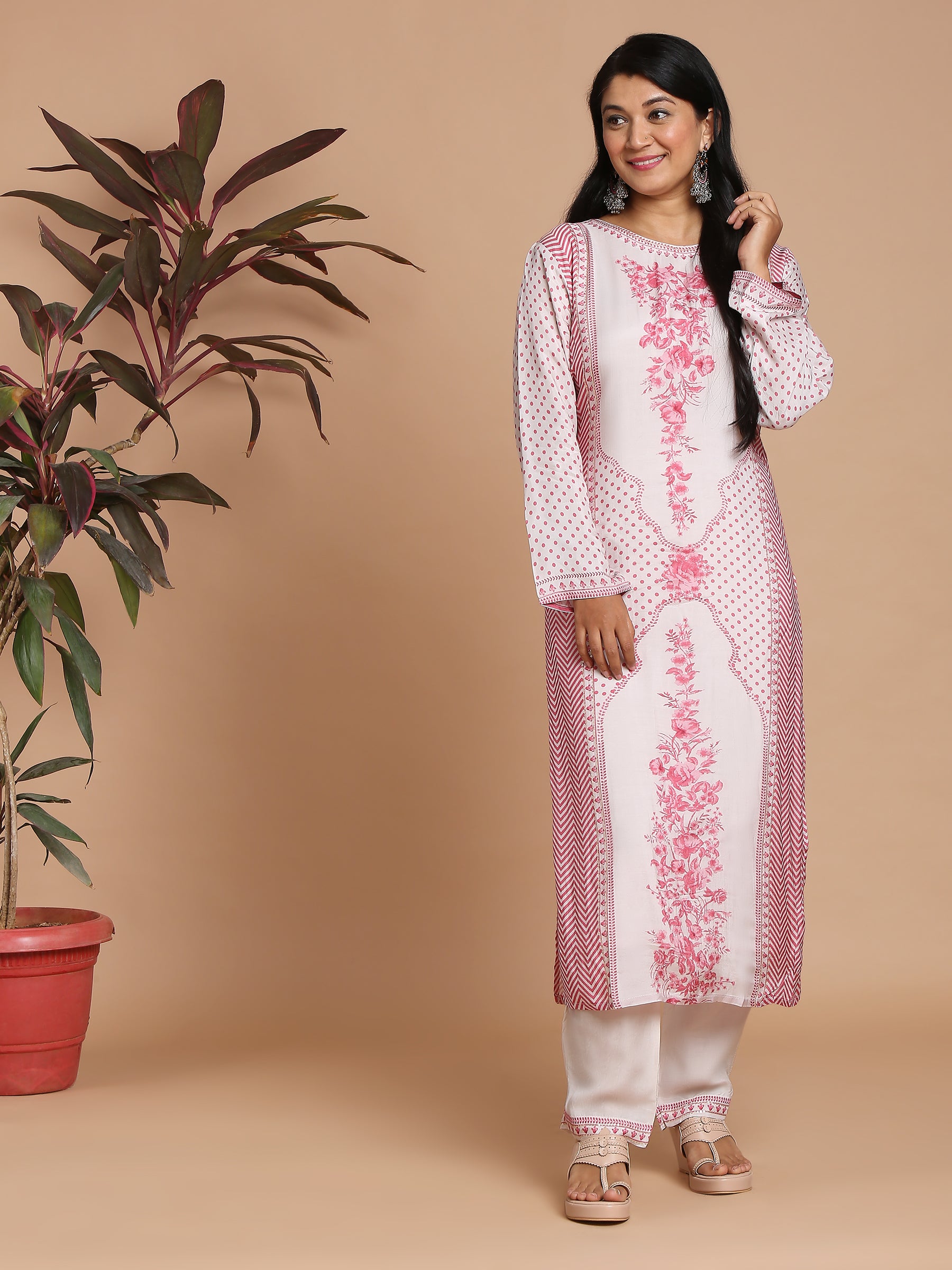 Light grey and pink printed kurta with pants