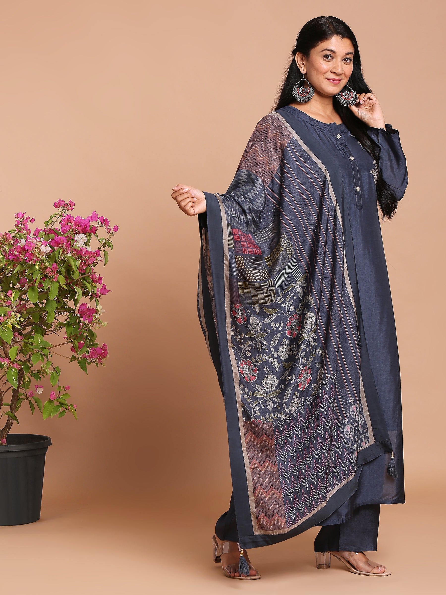 Navy blue kurta with pants and printed dupatta