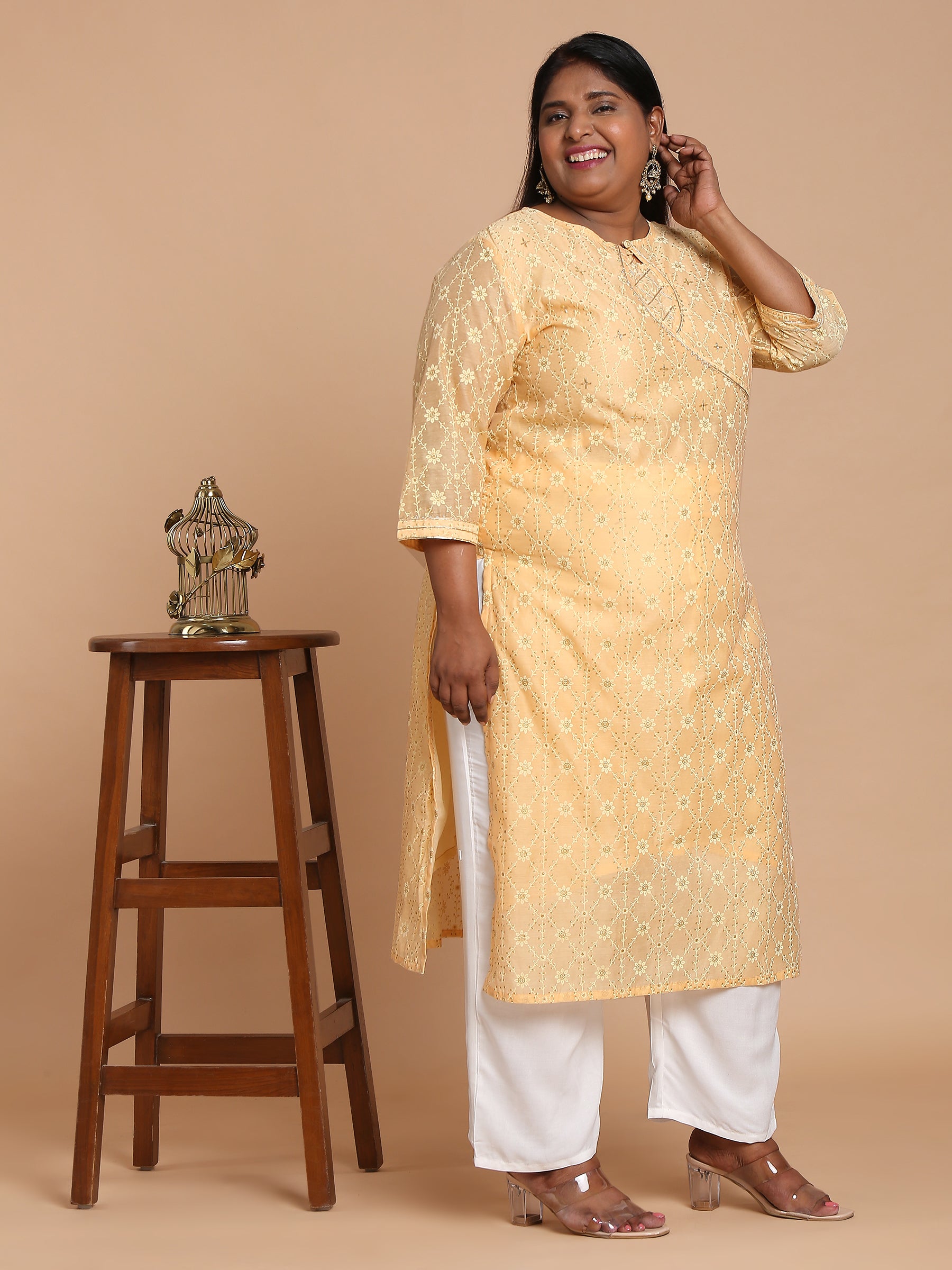 Peach threadwork kurta with white pants