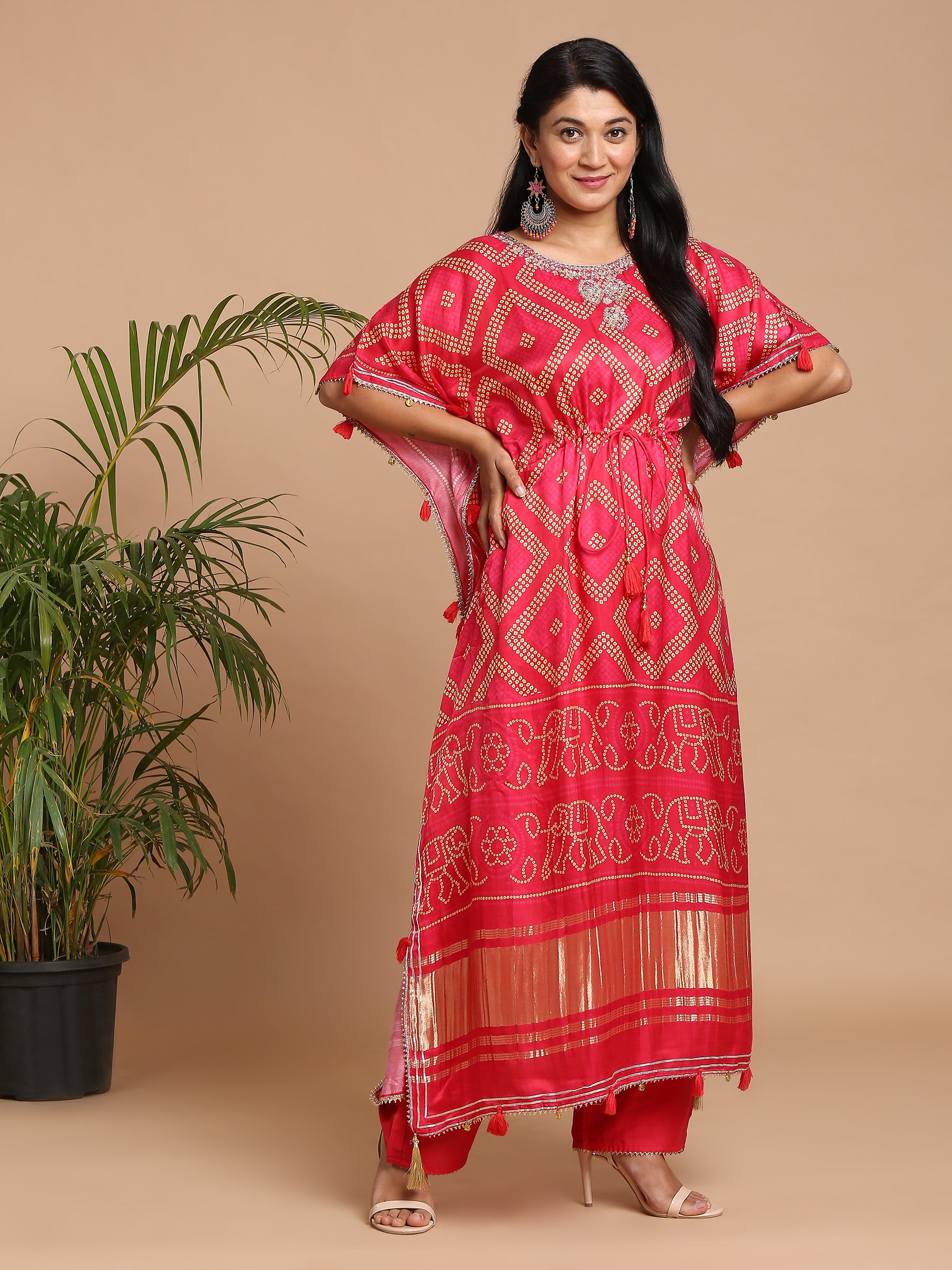 Red bandhni kaftan with pants