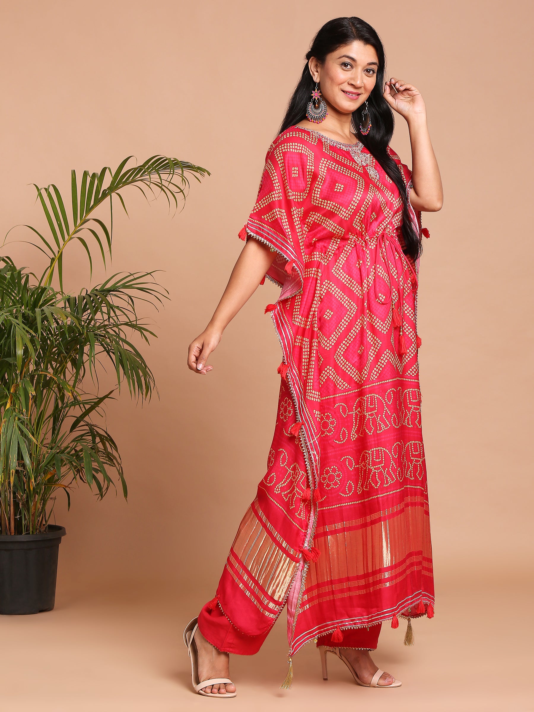 Red bandhni kaftan with pants