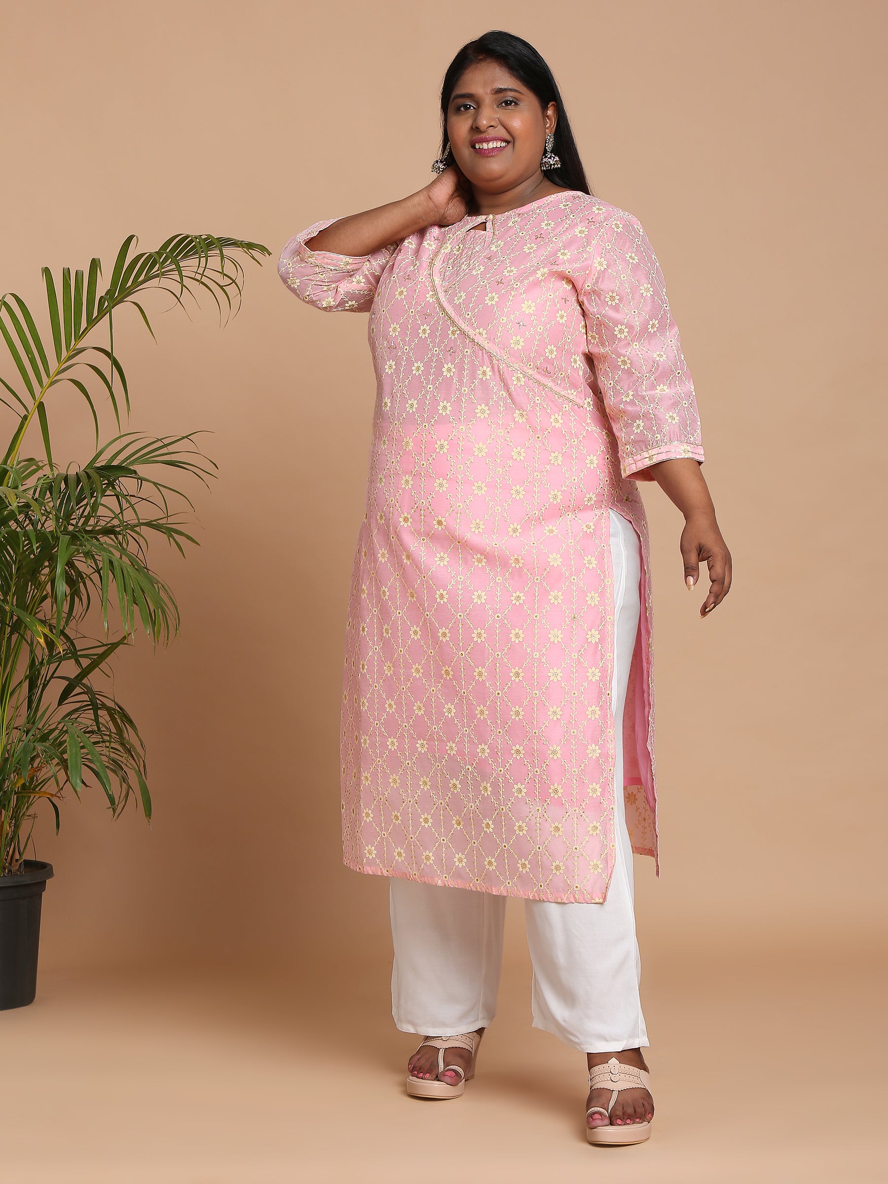 Rose pink threadwork kurta with white pants